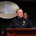 Filho de Rob Reiner é alvo de acusações de homicídio após mortes dos pais