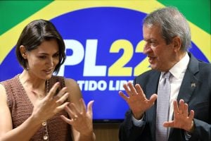 Michelle tenta esfriar crise com filhos de Bolsonaro, mas volta a atacar possível aliança com Ciro Gomes