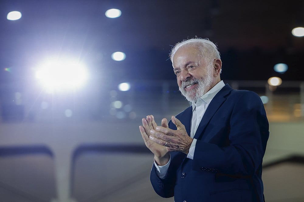 O crescimento vem da distribuição