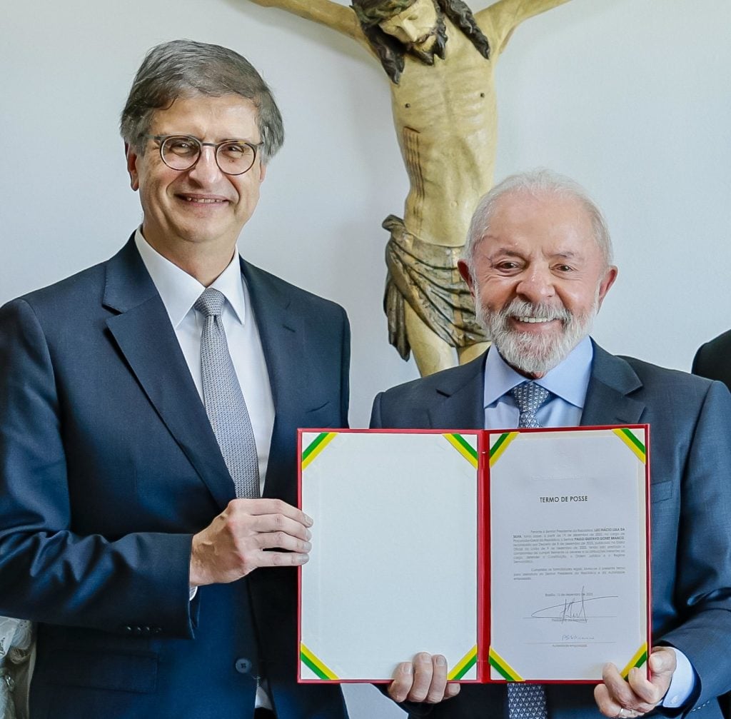 Lula assina recondução de Paulo Gonet ao comando da PGR