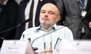 Moraes mantém prisão de bolsonarista que tentou explodir bomba no Aeroporto de Brasília