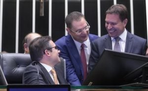 Motta retira caso Ramagem do plenário e Mesa Diretora decidirá cassação