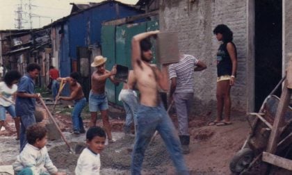 O que as mãos da favela não deixam esquecer