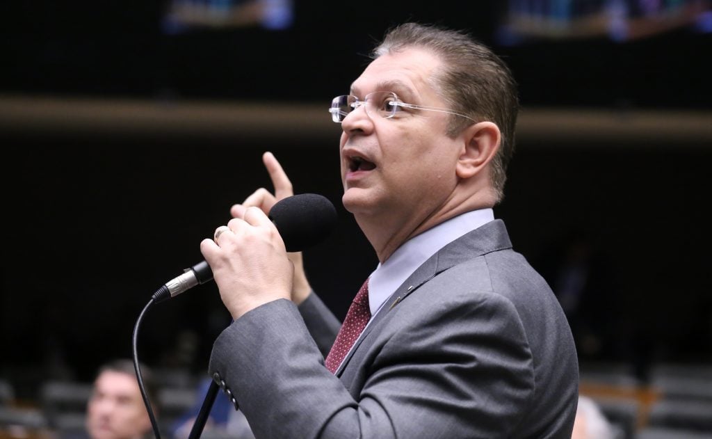 Líder do PL chama Moraes de ‘ditador psicopata’ por decisão sobre Zambelli e promete reação