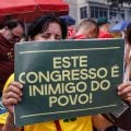 O Legislativo se vende porque a elite econômica o compra