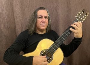 Renato Braz, um dos grandes intérpretes do País, grava Tim Maia — com autoridade