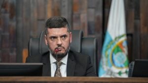 Alerj decide se mantém prisão de Rodrigo Bacellar nesta segunda-feira