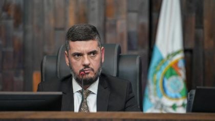 Alerj decide se mantém prisão de Rodrigo Bacellar nesta segunda-feira