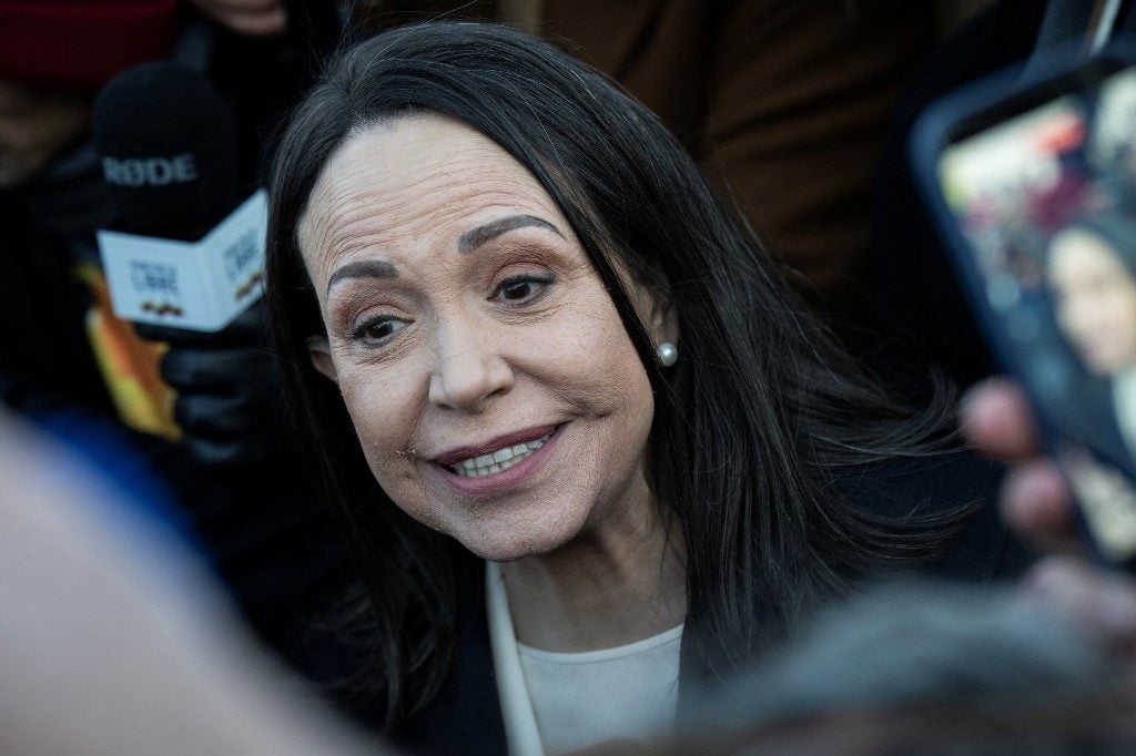 María Corina Machado entrega medalha do Nobel da Paz a Trump e diz contar com ele