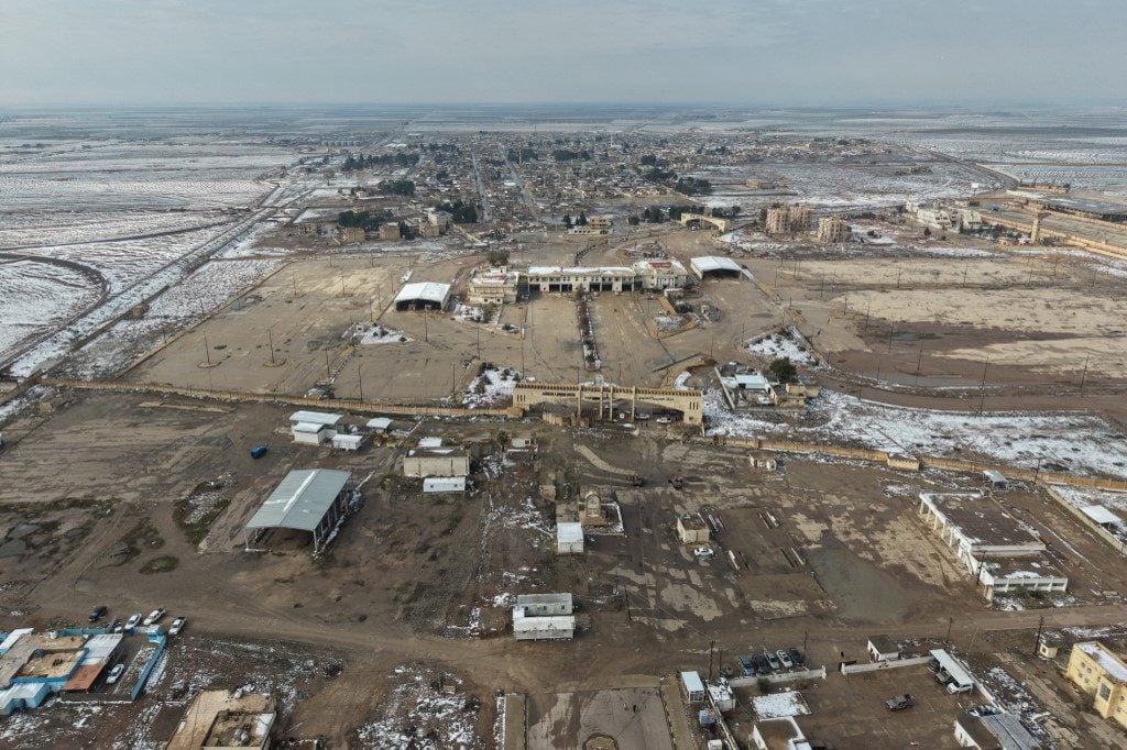 Governo sírio e forças curdas concordam em estender cessar-fogo