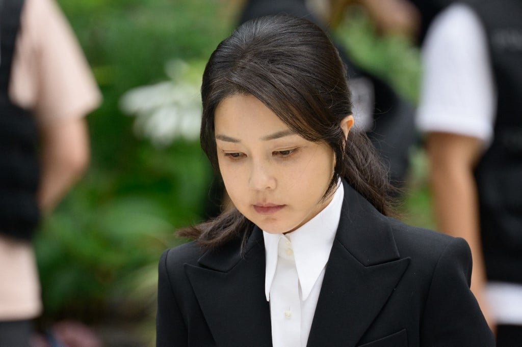 Ex-primeira-dama da Coreia do Sul, Kim Keon Hee é condenada a 7 anos de prisão por corrupção