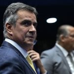 Ciro Nogueira, que apoiou Jair em 2022, pressiona Flávio Bolsonaro a moderar discurso para viabilizar aliança