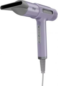 Calor na medida certa: tecnologia que protege os fios ao usar o secador de cabelo