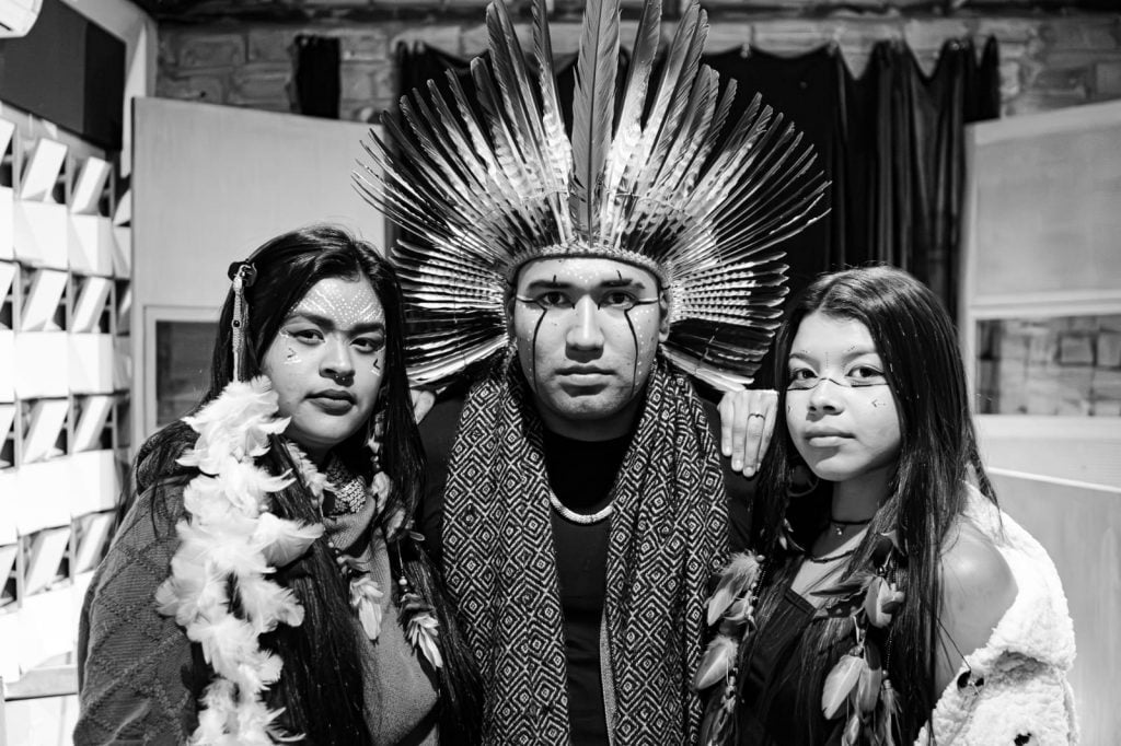 Aldeia tupi-guarani lança seus tradicionais rezos em um álbum inédito