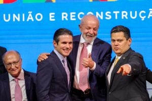 Para não melindrar Motta e Alcolumbre, Lula é aconselhado a adiar veto ao PL da Dosimetria