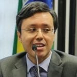 Juiz mantém a prisão de fiscal em caso de propina bilionária em São Paulo