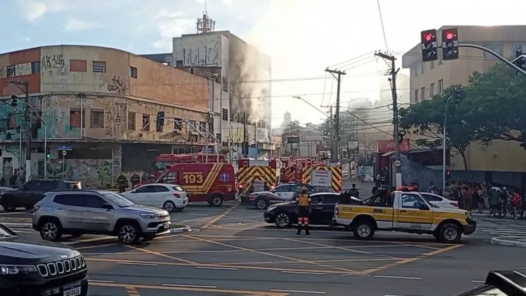 Homem e bebê morrem em incêndio em apartamento na zona leste de SP