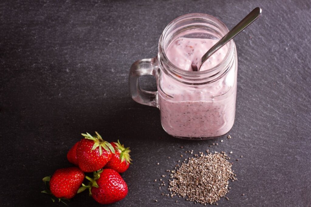 Sobremesas com chia: 8 receitas leves para incluir na dieta