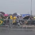 Três feridos por raio em ato em Brasília seguem internados; 27 já receberam alta