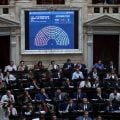 Reforma trabalhista de Milei avança na Câmara dos Deputados após greve na Argentina