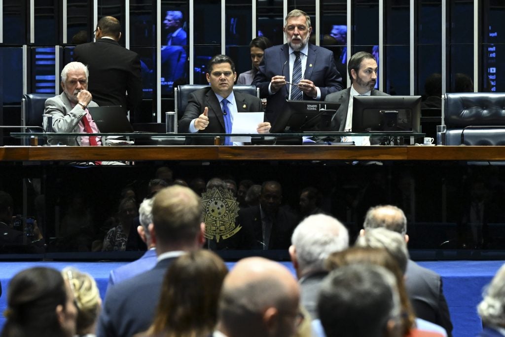 Senado aprova MP que cria programa Gás do Povo; texto vai à sanção