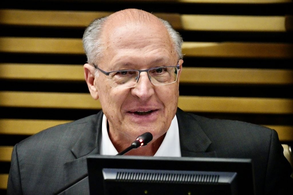 Alckmin diz que redução da jornada de trabalho é tendência mundial