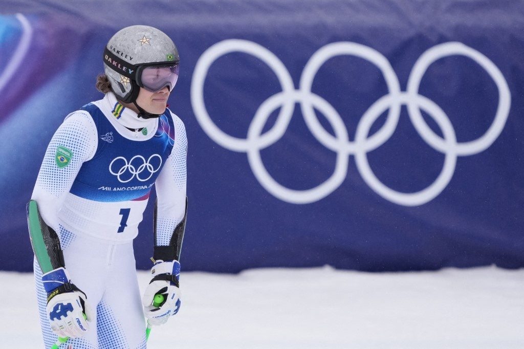 Lucas Pinheiro Braathen conquista um ouro, a 1ª medalha olímpica de inverno da história para o Brasil