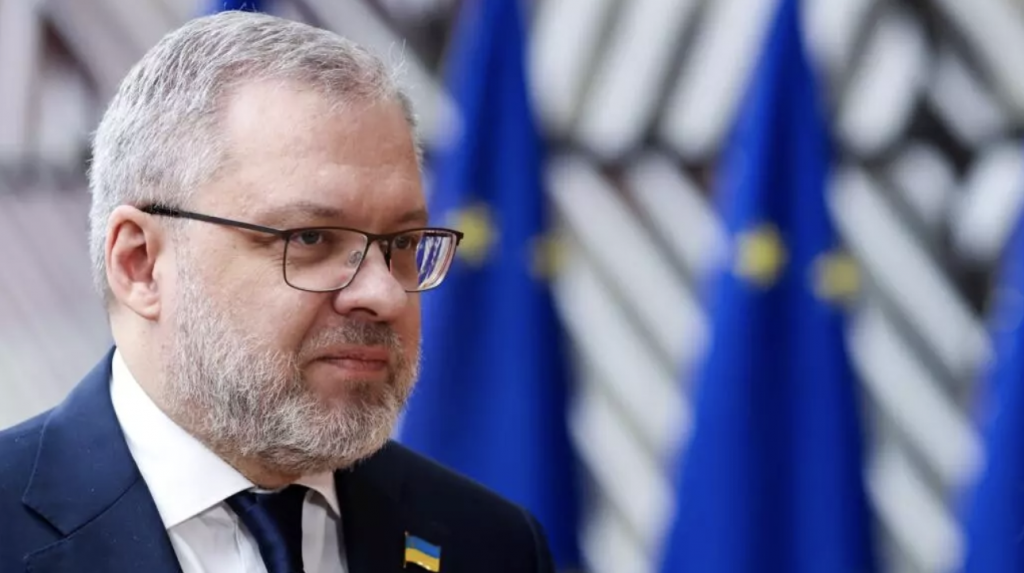 Ucrânia prende ex-ministro envolvido em caso de corrupção