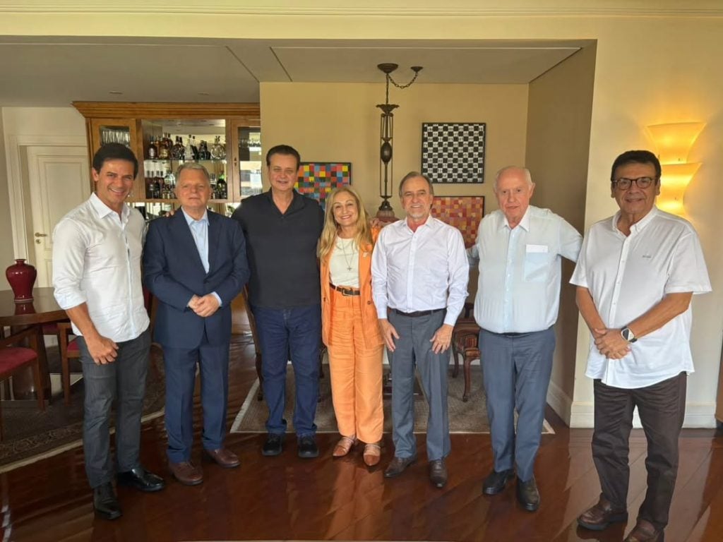 Kassab atrai 6 deputados para o PSD e esvazia bancada tucana em São Paulo