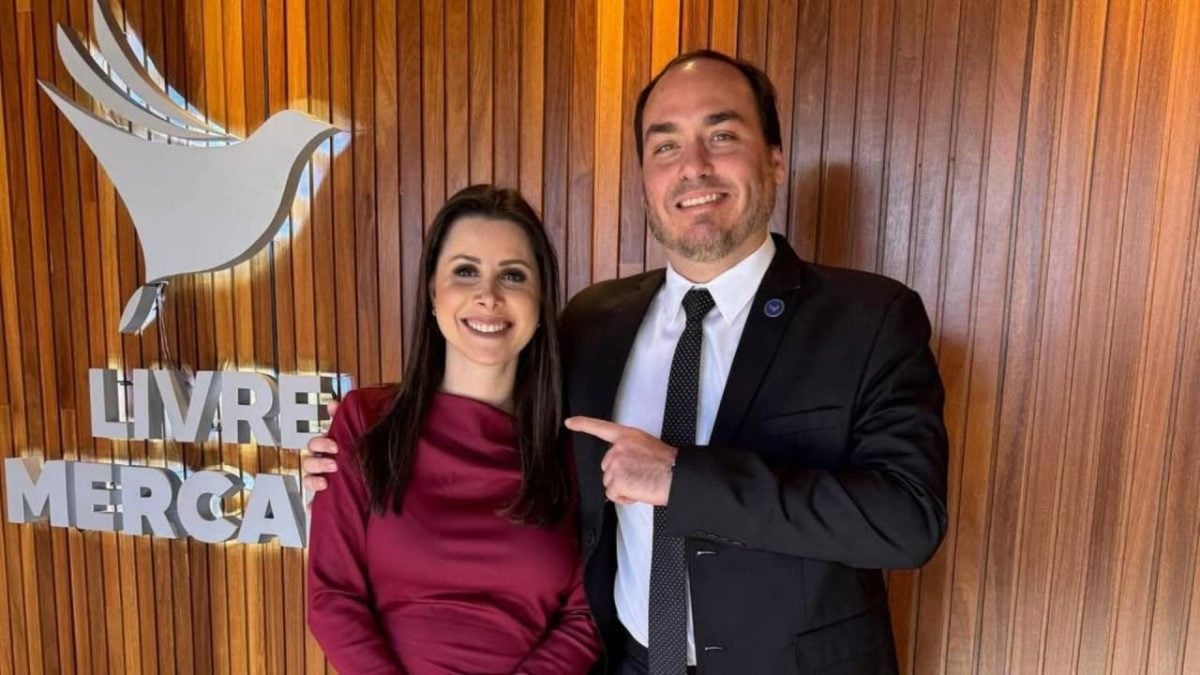Flávio Bolsonaro confirma Carol De Toni e Carlos Bolsonaro como pré-candidatos ao Senado em SC 