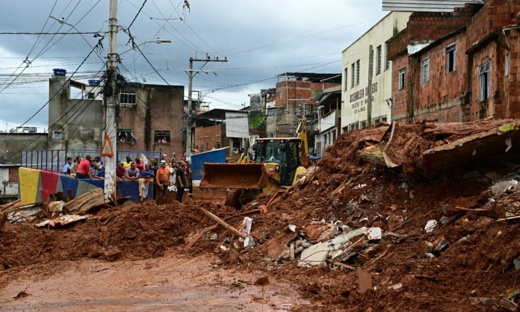 Minas Gerais tem ao menos 28 mortes após temporais
