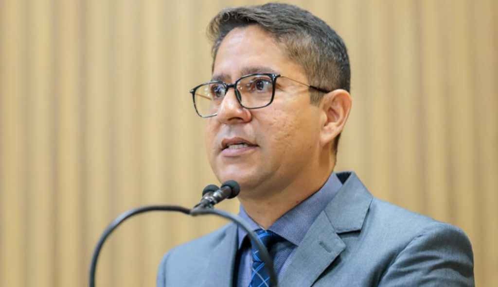 Sem nomes competitivos, PL cogita lançar vice-prefeito de Aracaju na disputa pelo governo de Sergipe