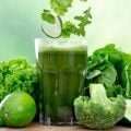 10 sucos verdes para limpar o organismo e auxiliar no emagrecimento