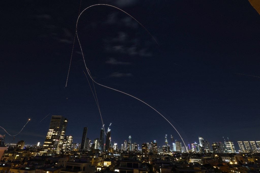 Irã anuncia ataques contra Tel Aviv, Haifa e Jerusalém Oriental