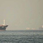 Guarda Revolucionária do Irã diz que tratará ‘severamente’ navios de guerra que passarem pelo Estreito de Ormuz