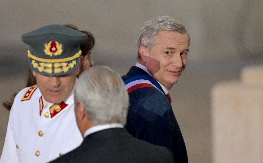 Kast ordena construção de barreiras físicas na fronteira do Chile para conter imigração