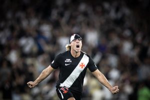 Vasco supera o Fluminense em jogo emocionante no Maracanã
