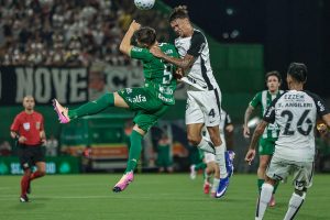 Chapecoense e Corinthians ficam no empate na Arena Condá