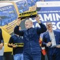 Lula entrega 324 novos ônibus do Programa Caminhos da Escola