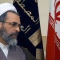 Aiatolá Alireza Arafi é eleito líder supremo interino do Irã após morte de Khamenei