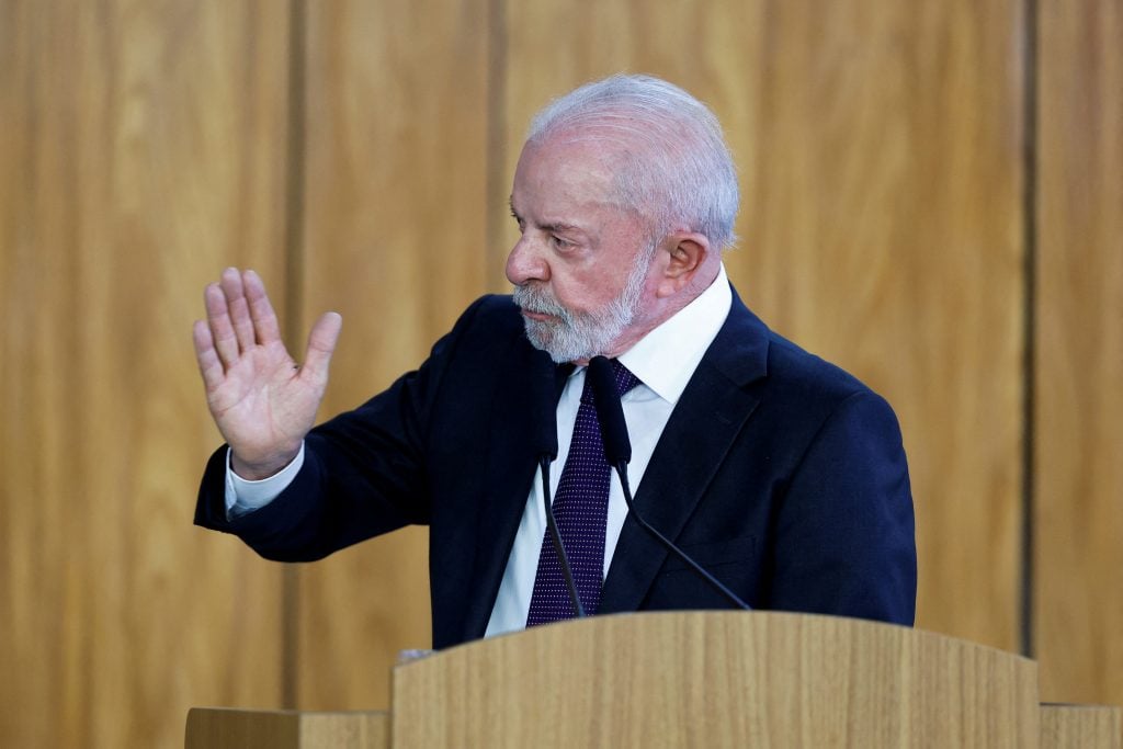 Lula critica impactos da guerra do Irã, cobra ação da ONU e fala em abusos nos preços de combustíveis