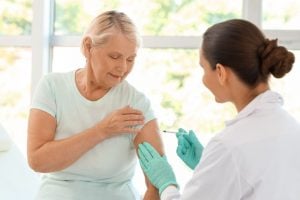 6 mitos e verdades sobre o que realmente causa gripe e resfriado