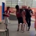 Policial militar agride estudantes em escola no Rio