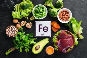 Tireoide: 4 nutrientes que ajudam a regular hormônios e metabolismo