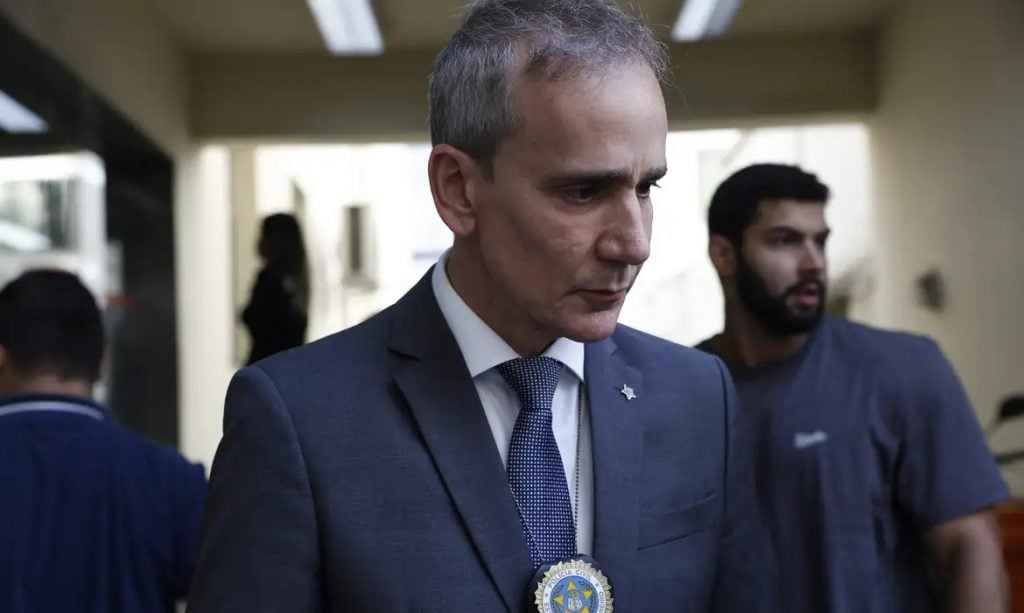 Polícia quer quebrar sigilo telefônico de réus por estupro coletivo