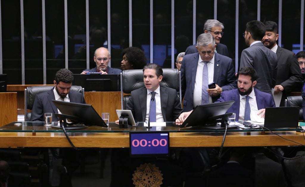 Câmara acelera tramitação de projeto que aumenta limite de faturamento do MEI