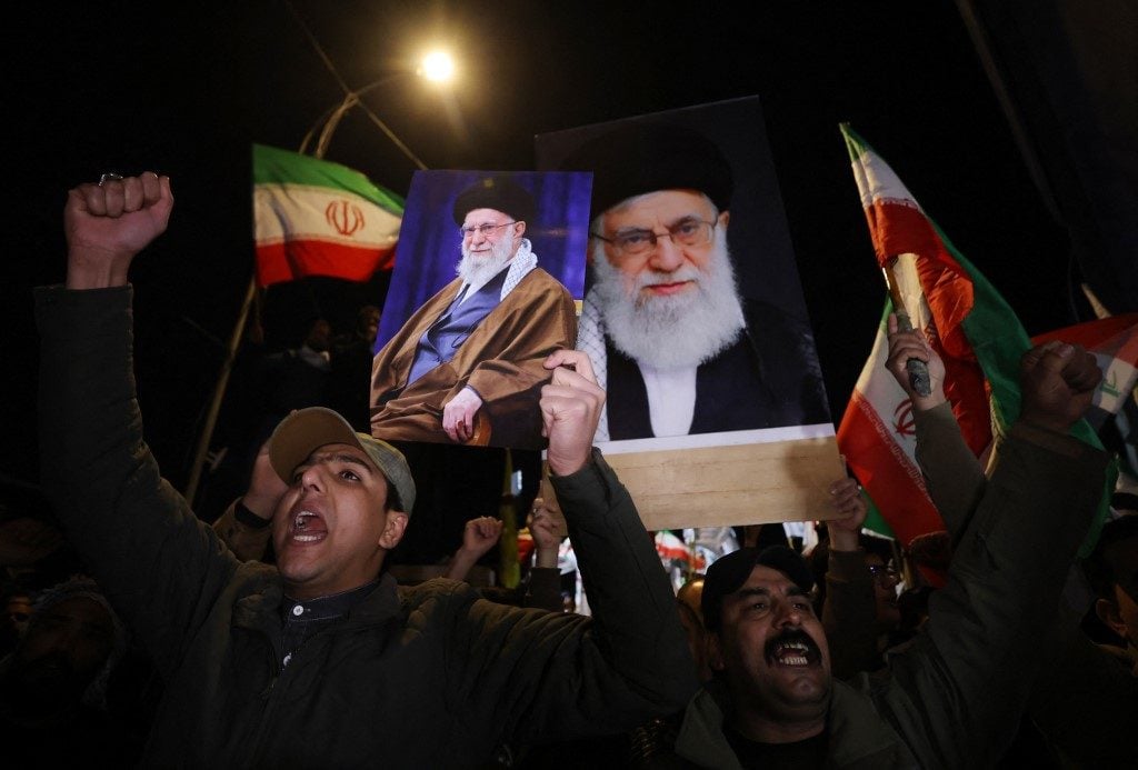 China condena ataques ao Irã e diz que morte de líder soberano é ‘inaceitável’