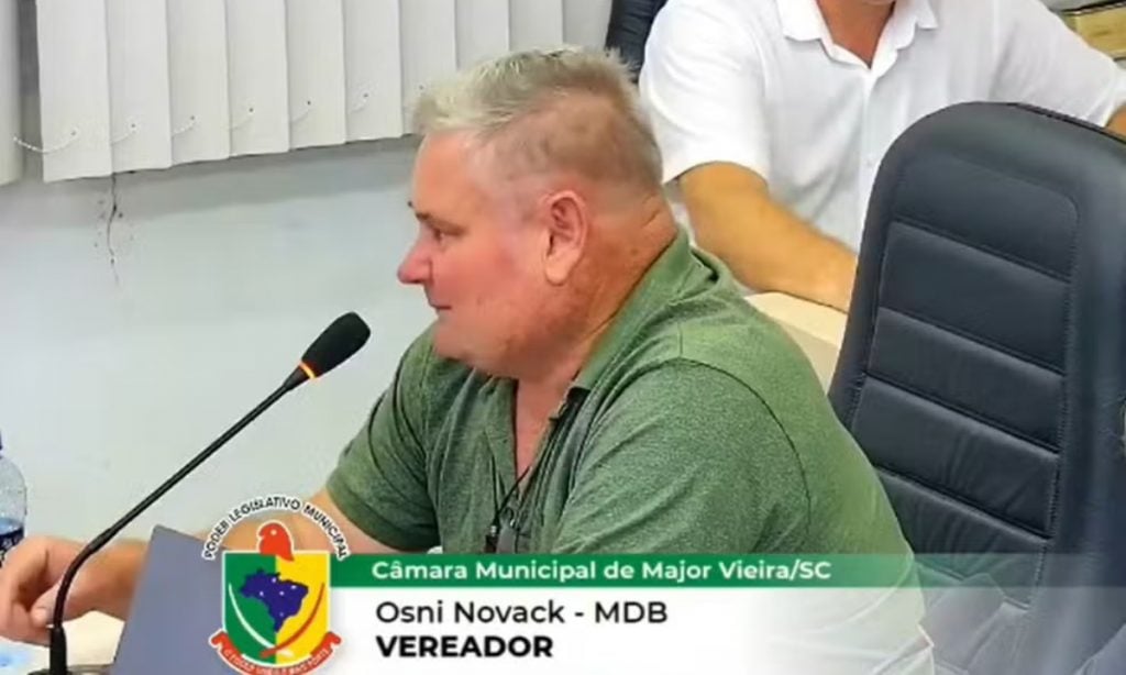 Vereador de SC defende a morte de cachorros abandonados: ‘Fazer um servicinho’