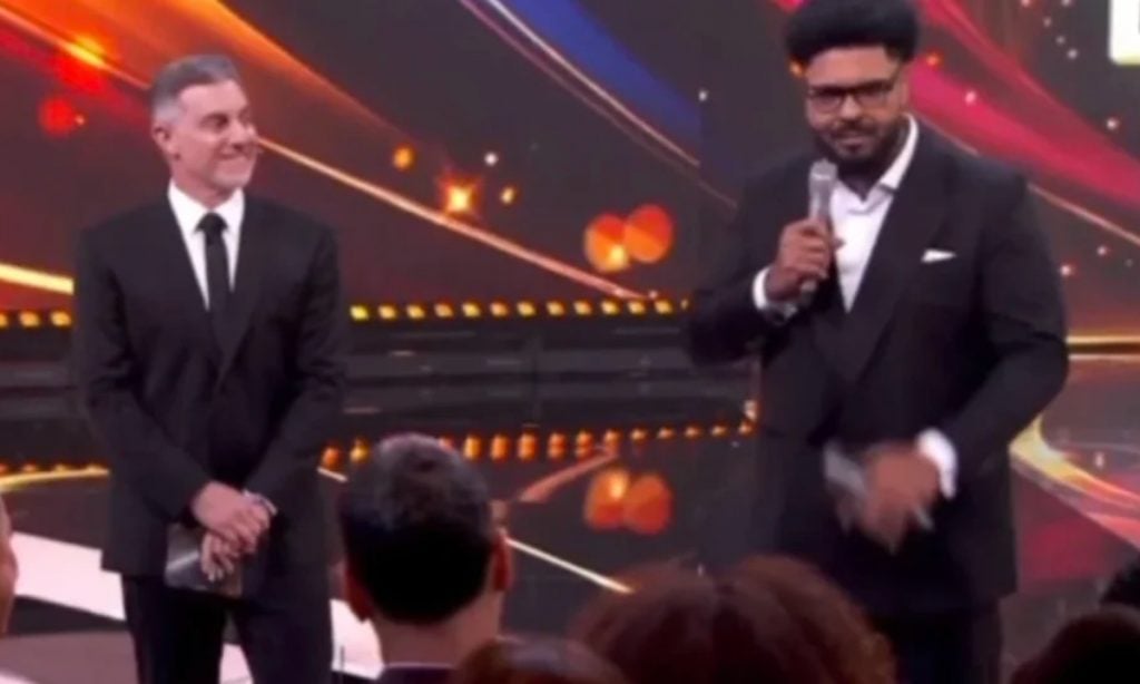 ‘Não sei fazer PPT’: Paulo Vieira ironiza, em rede nacional, infográfico que associou Lula a Vorcaro