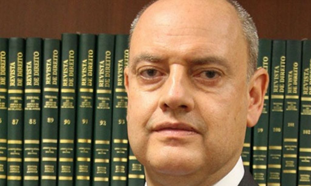 Quem é Ricardo Couto, que assume o governo do Rio após a renúncia de Castro